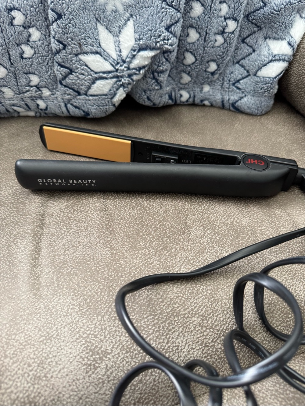 CHI Global Beauty Black and Gold Mini Hair Straightener — Travel Flat Iron